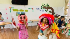 BÉ KHÁM PHÁ VÀ TÌM HIỂU TẾT TRUNG THU BÉ KHÁM PHÁ VÀ TÌM HIỂU TẾT TRUNG THU